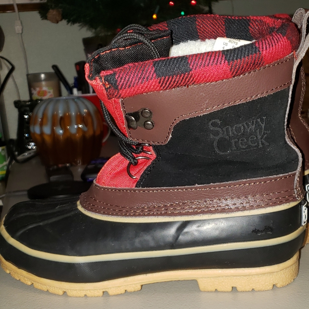 Snowy Creek Boy's Boots 4
